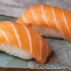 Niguiri de salmón